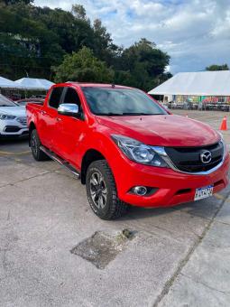 2017 Mazda BT-50 en venta.