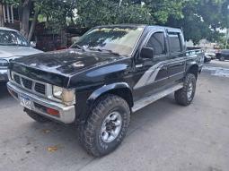 1992 Nissan Hardbody en venta.