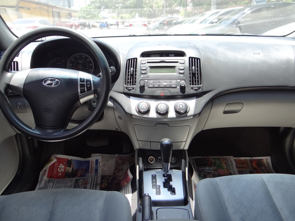 Imagen 1 del Hyundai Elantra